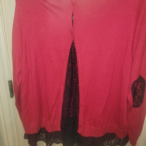 NWT Womens Plus sz 2X Torrid Red Sweater with black Lace Romantic - Picture 7 of 11